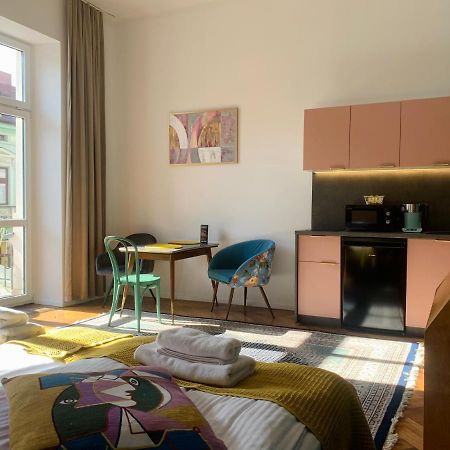 Apartamenty Piotrkowska 28 By Good Time Лодзь Экстерьер фото