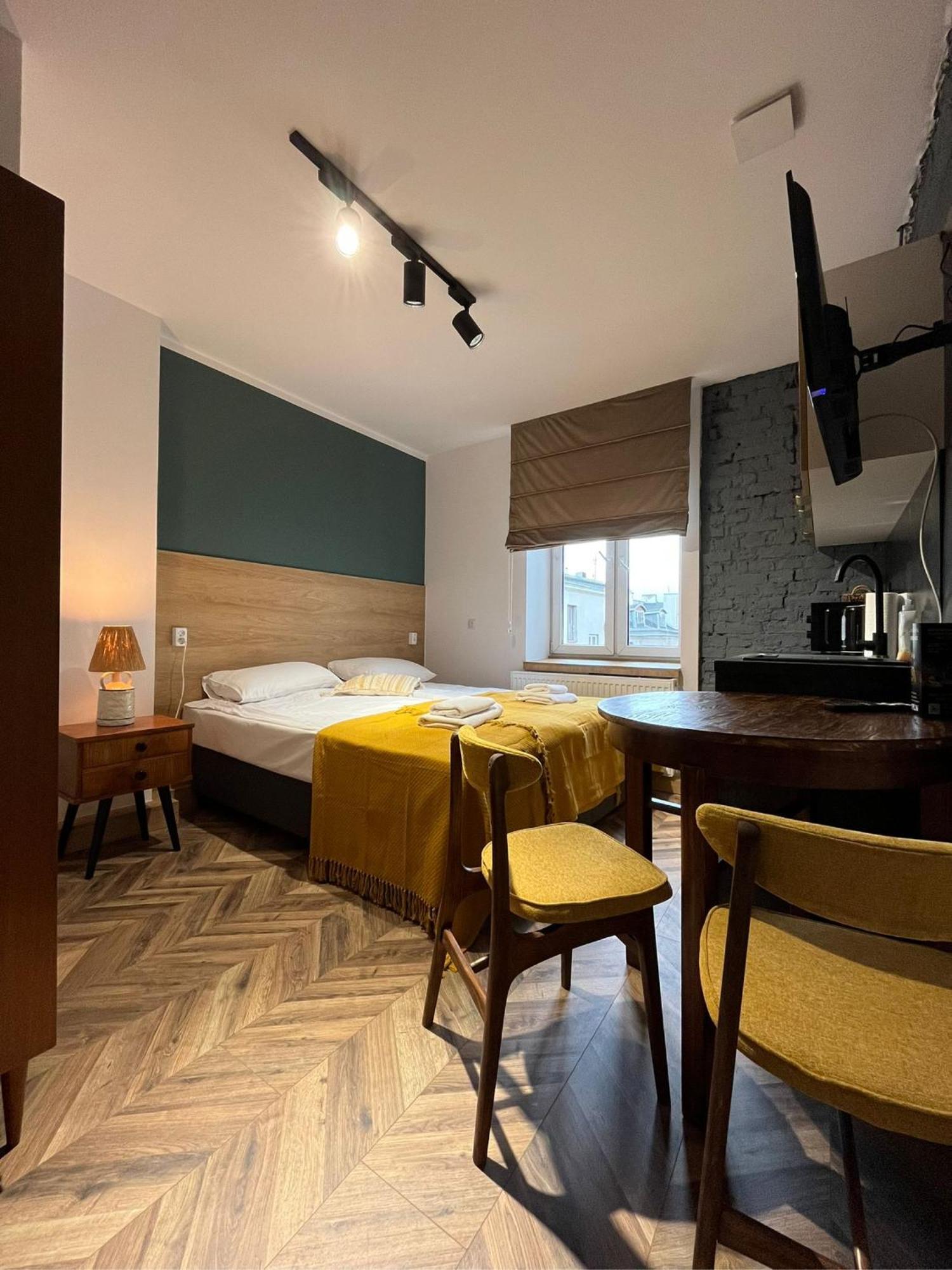 Apartamenty Piotrkowska 28 By Good Time Лодзь Экстерьер фото