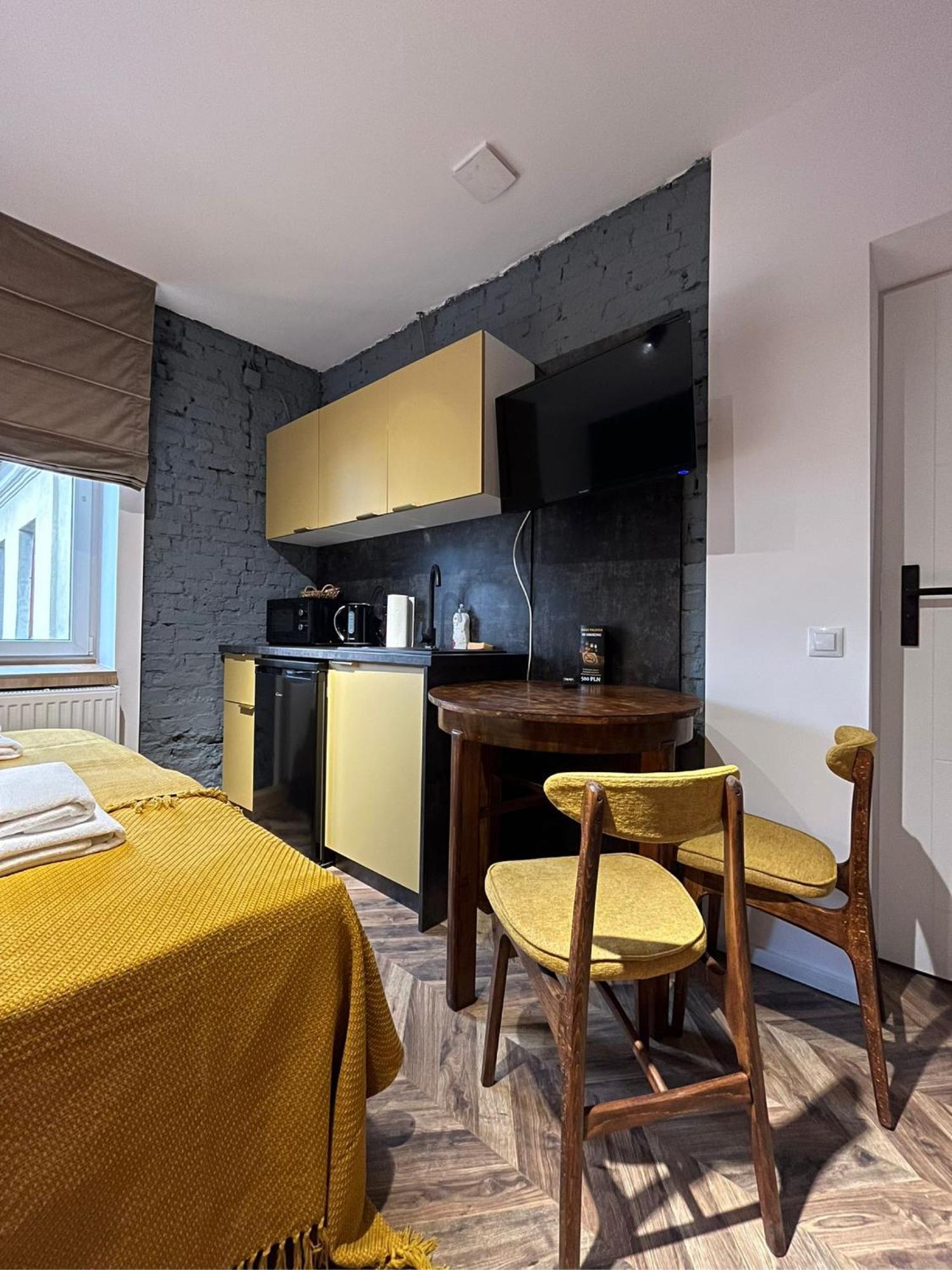 Apartamenty Piotrkowska 28 By Good Time Лодзь Экстерьер фото